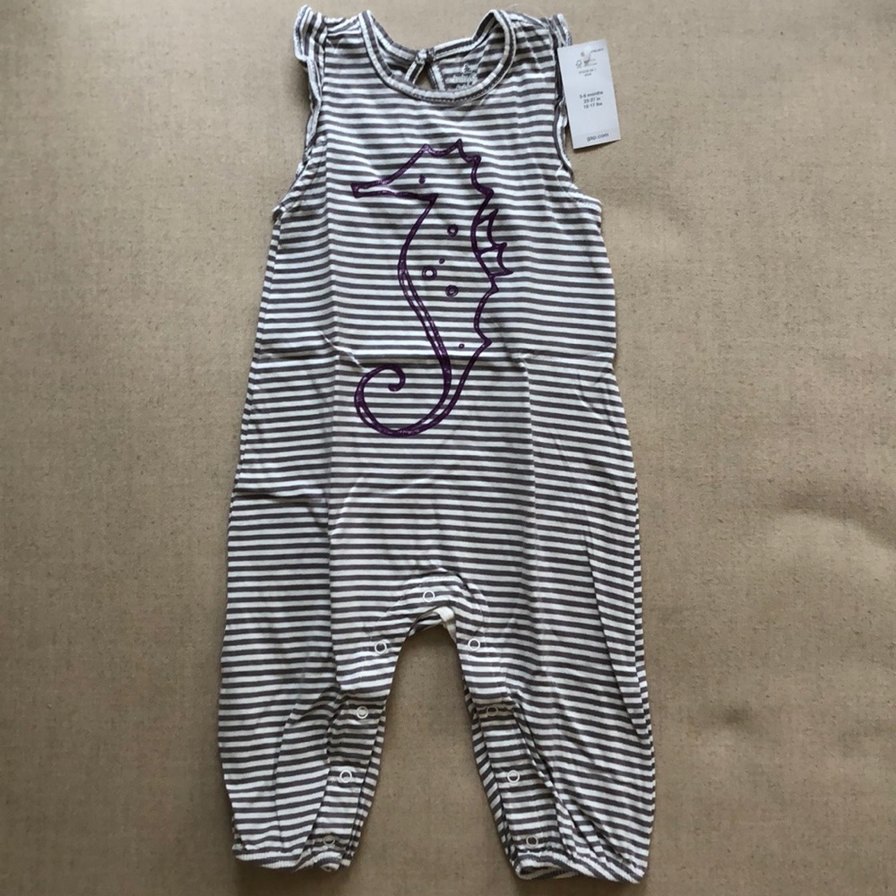 Baby Gap romper 3-6 months NWT